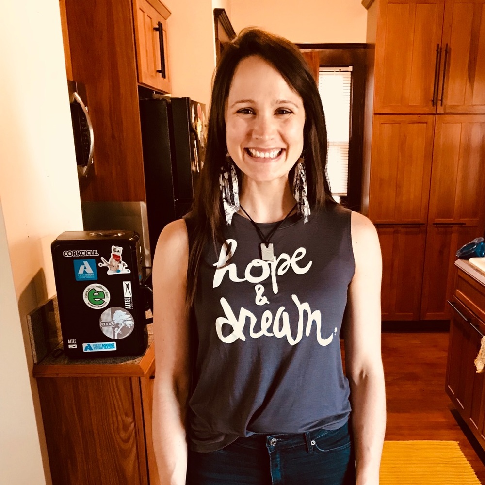 Meet your Posher, Hannah